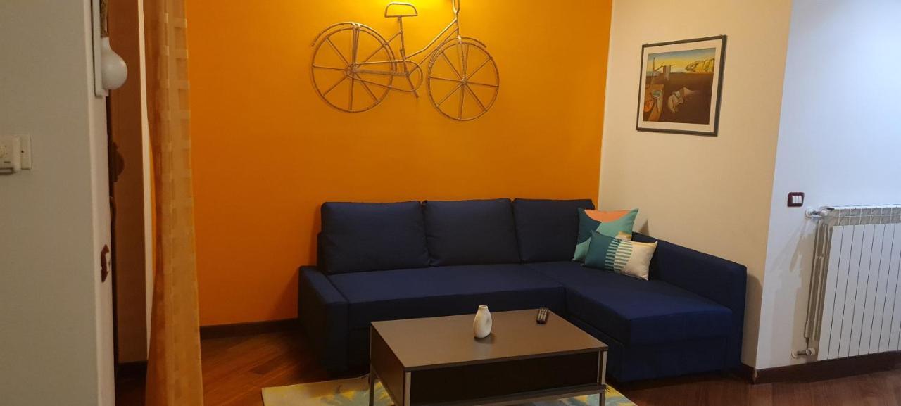 Salute Apartments แตร์นี ภายนอก รูปภาพ