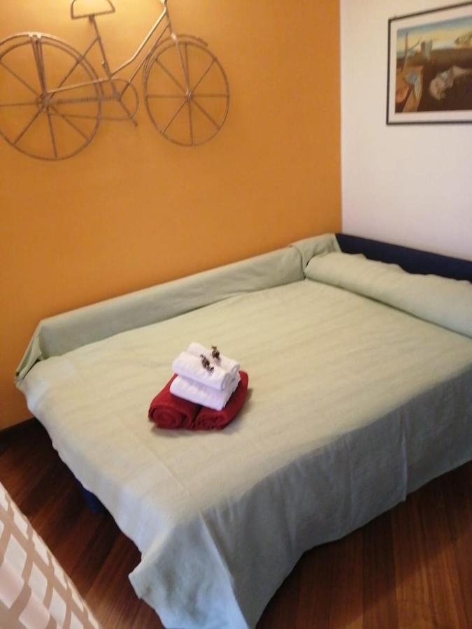 Salute Apartments แตร์นี ภายนอก รูปภาพ